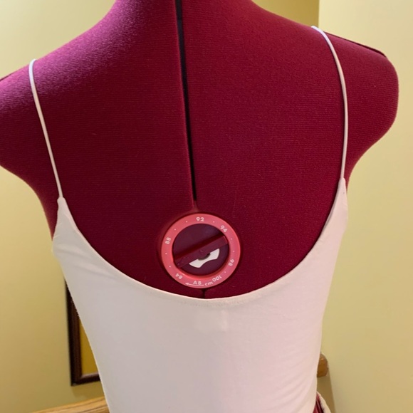 Wilfred String Shoulder Strap Fitted Cropped Camisole - Picture 4 of 13